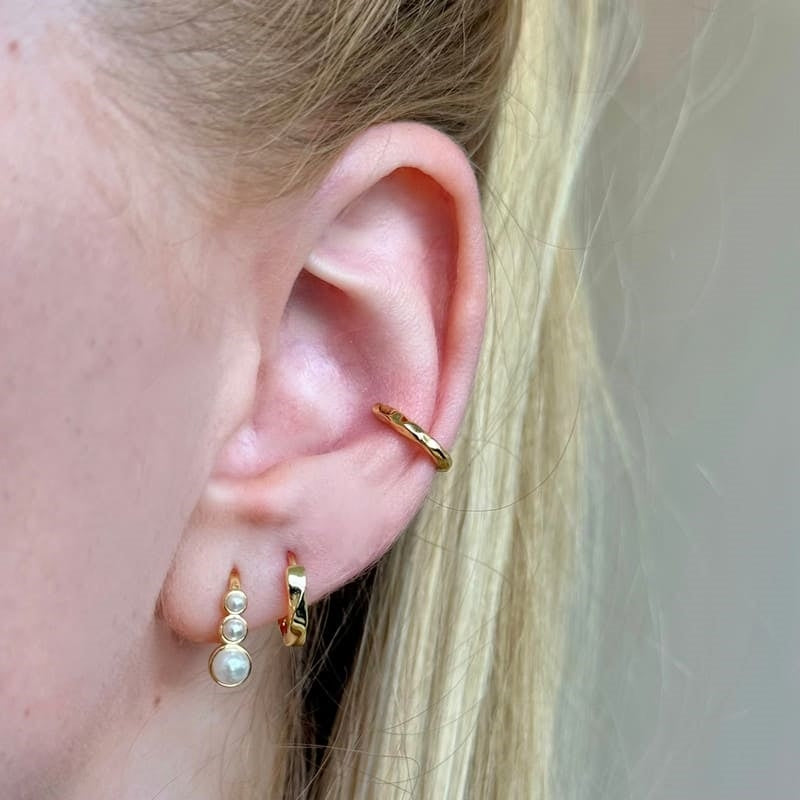 Smilla ear cuff i 18 karat forgyldt sølv fra MerlePerle