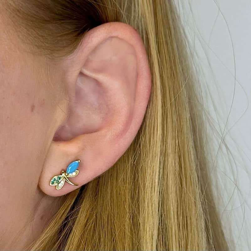 Katrine øreringe i forgyldt sølv med farvede zirkonia fra MerlePerle