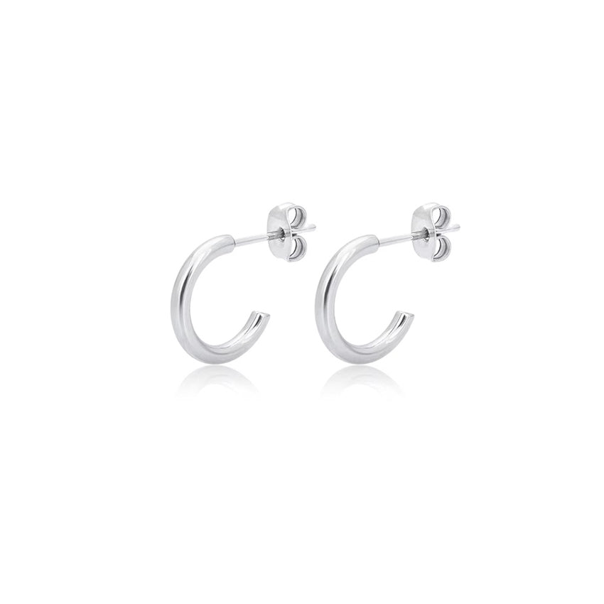 Guldcenter hoops i 100 % titanium 25–55 mm – glatte og polerede creoler i tidløst design.
