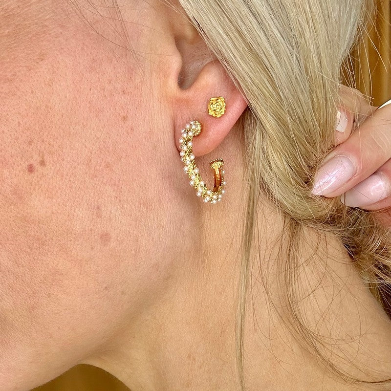 Rose ørestikker i 24 karat forgyldt sølv fra Pico Copenhagen