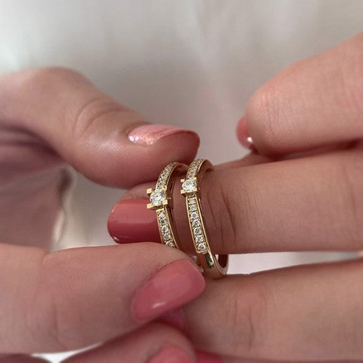 Kleopatra Queen ring i 14 kt guld med diamanter (0,15–0,53 ct)