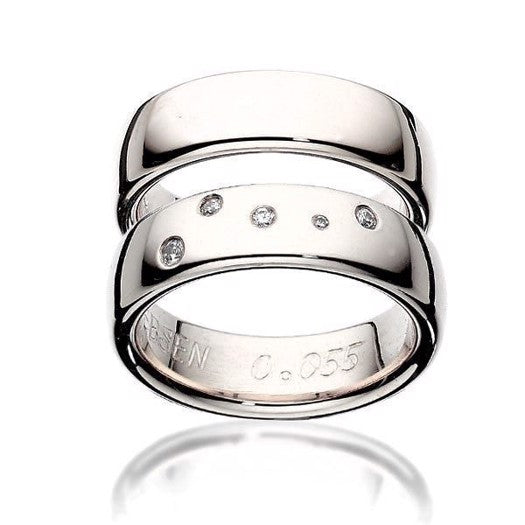 Stilfulde Scrouples vielsesringe i 14 kt hvidguld, blank, 6 mm, med krebsens stjernebillede af diamanter og enkelt herrering.