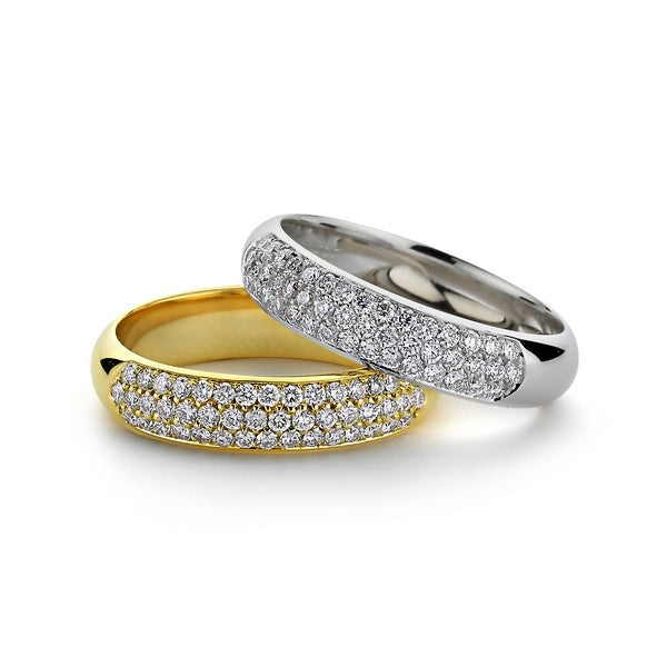 Beauté diamantring fra Nuran i 14 karat guld med pavé-satte 0,29 ct diamanter – gulvandet og hvide varianter.