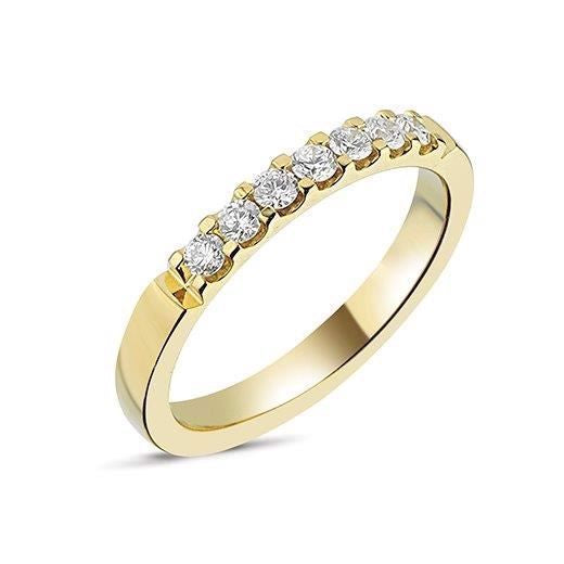 Memories alliancering i 14 karat guld med 7 diamanter i alt 0,28 ct fra Nuran