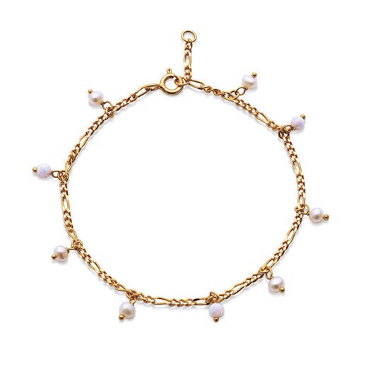 Lula White armbånd fra Maanesten i forgyldt sterlingsølv med små opaler og perler.