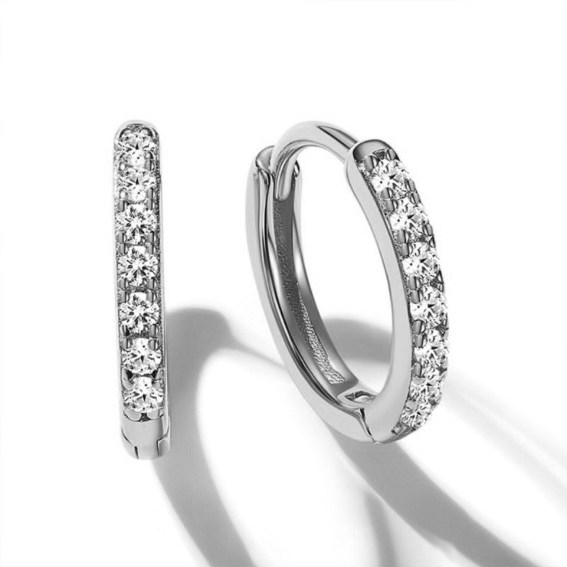 Tina creoler i sølv med zirkonia 15 mm fra MerlePerle