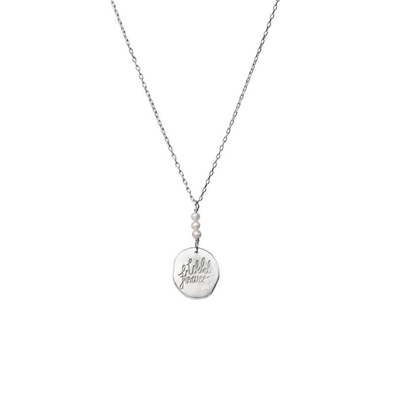 Mille halskæde i sølv med rundt vedhæng fra Maanesten