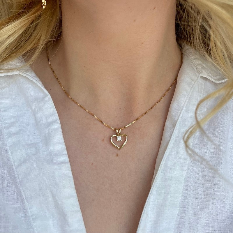 Kleopatra hjertevedhæng fra Scrouples i 14 kt guld med diamant (0,05–0,50 ct)