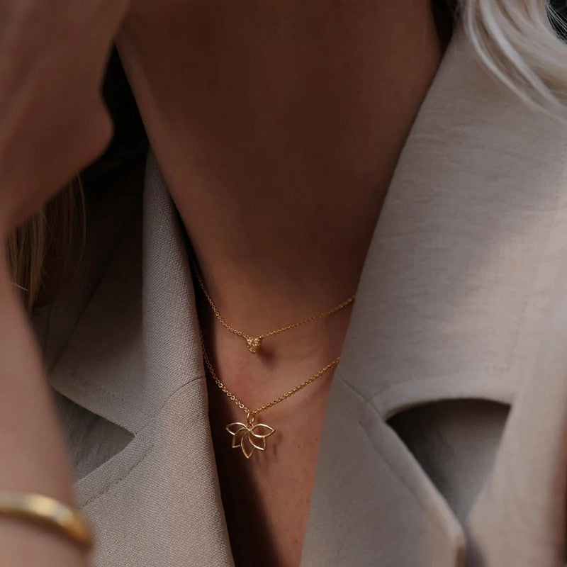 Nigella halskæde i 18 karat forgyldt sølv fra Izabel Camille 45 cm