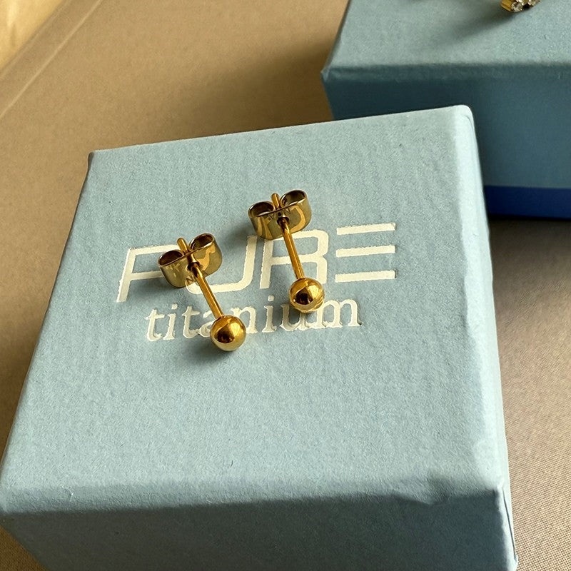 Pure Titanium kugleøreringe i forgyldt titanium 3 mm fra Nordahl Andersen