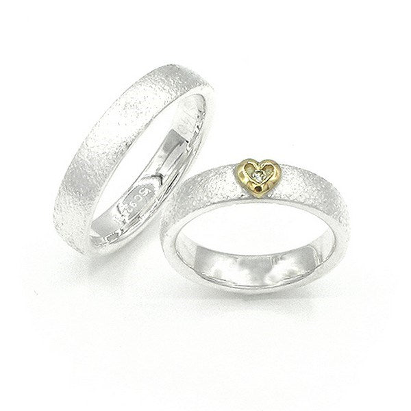 Klassiske Scrouples vielsesringe i sølv med 14 kt guldhjerte og 0,02 ct diamanter