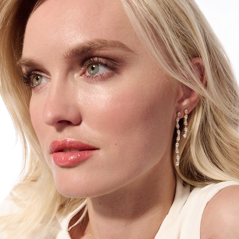 Ellera ovale øreringe fra Sif Jakobs i 18 karat forgyldt sølv med zirkonia, 31 mm