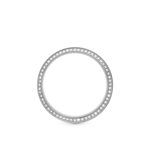 Topring i sølv med 60 Swarovski-krystaller 32 mm fra Christina Jewelry & Watches – stål og mineralglas.