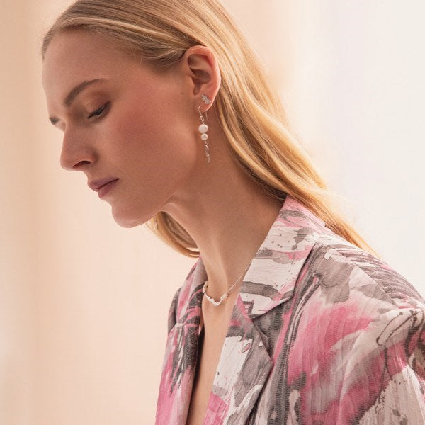 Isabella lange ørestikker i sølv med peridot og pink calcedon – Izabel Camille