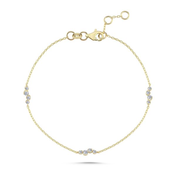Nuran aura armbånd i 14 karat guld med 0,24 ct diamanter – slankt og elegant design.