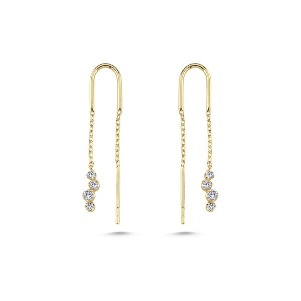 Aura ørehængere fra Nuran i 14 karat guld med 0,16 ct diamanter – fine kædeøreringe med tre klare sten.