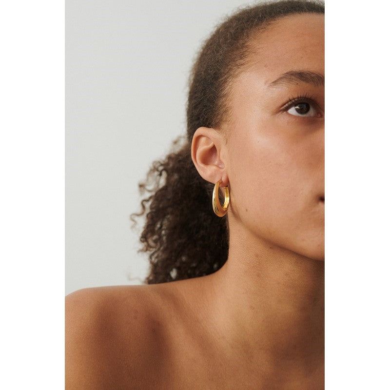 Large Globe huggies i forgyldt sølv fra Pernille Corydon, 28 mm