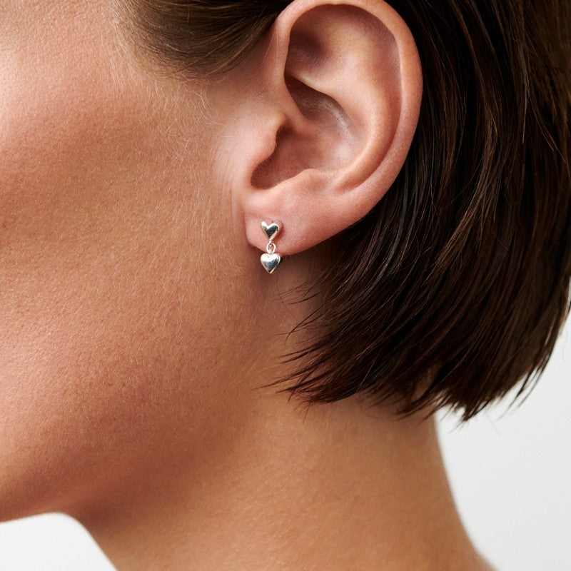 Adore øreringe i forgyldt sølv fra Pernille Corydon