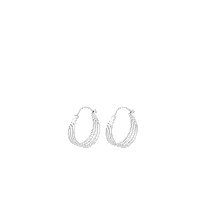 Midnight Sun creoler i sølv fra Pernille Corydon