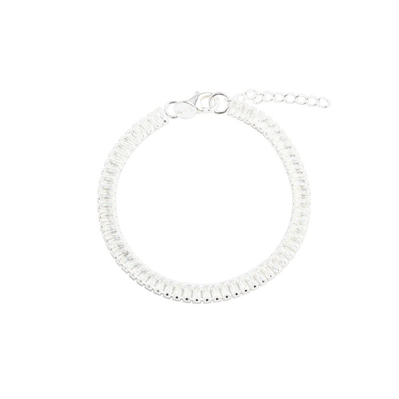 Philina armbånd fra Aqua Dulce i 925 sterlingsølv med klare baguette-slebne zirkonia 17–20 cm.