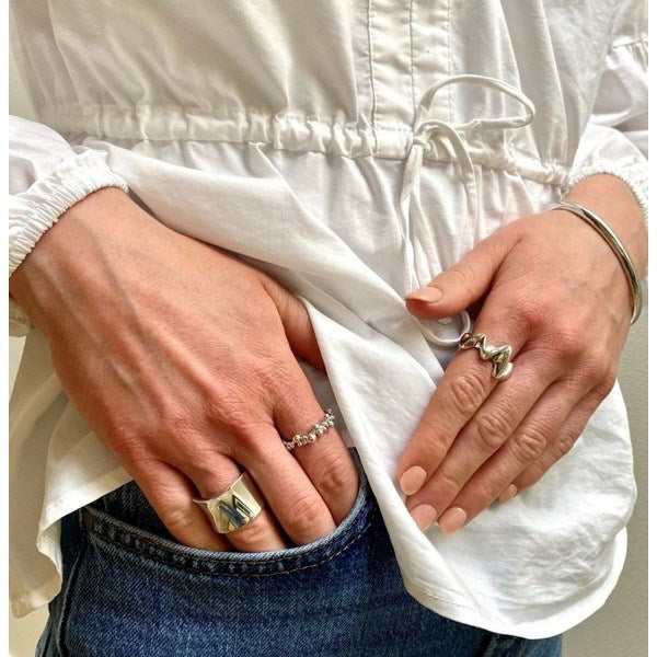 Bubbles ring i sterlingsølv fra Mads Z