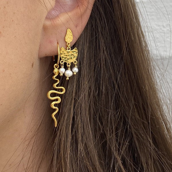 Sistie Young One Snake creol i forgyldt sølv med slangevedhæng