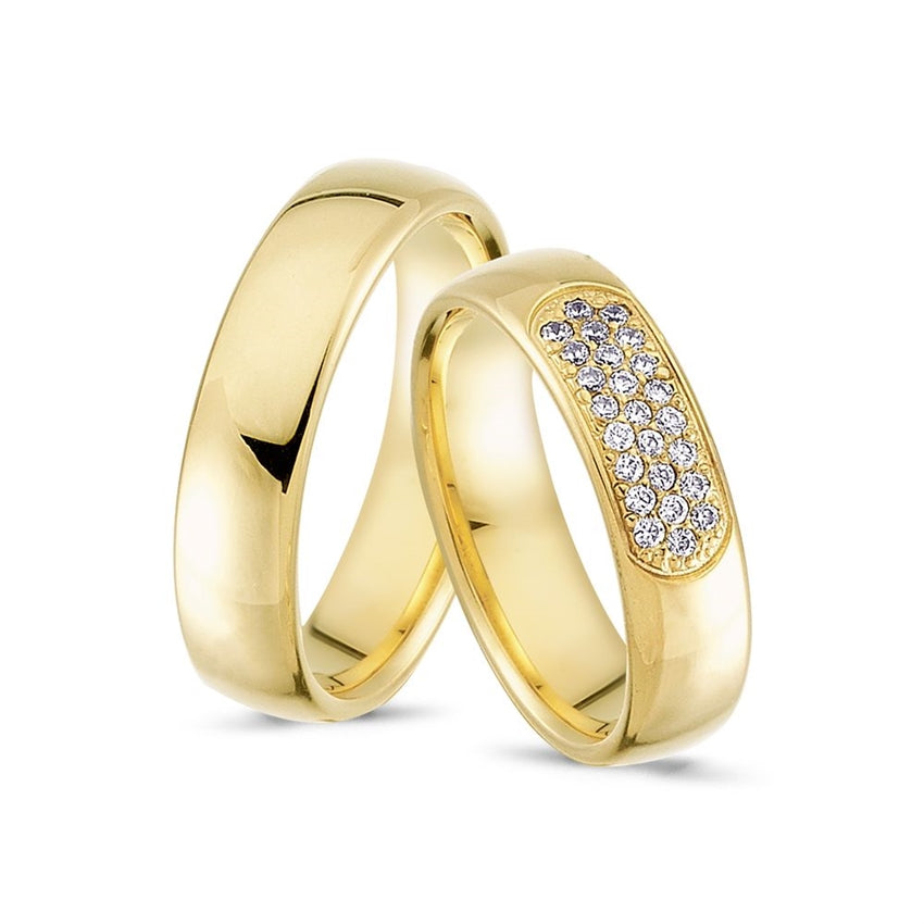 Smukke Nuran vielsesringe i 14 karat guld med 0,25 ct diamanter
