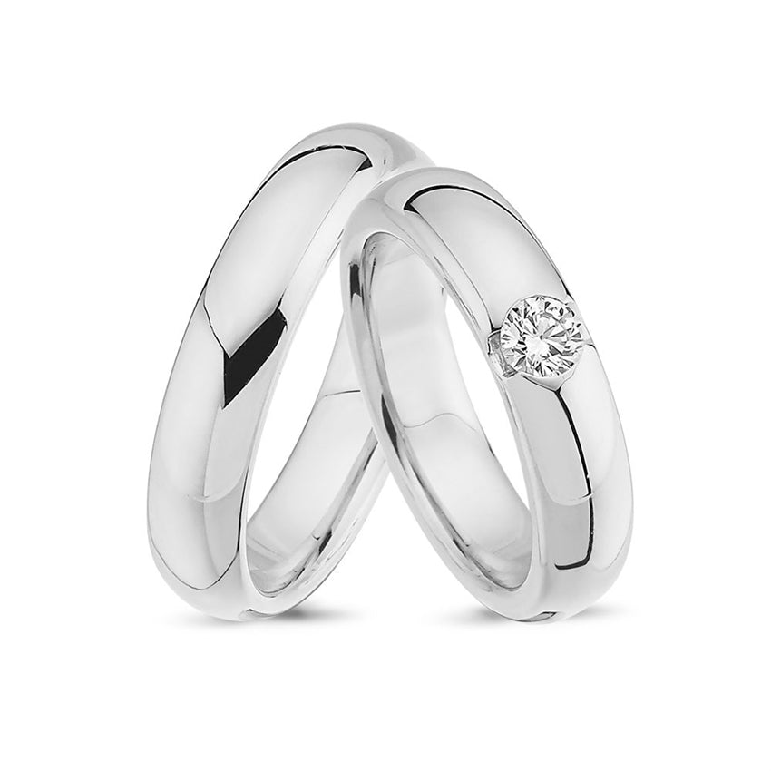 Smukke Nuran vielsesringe i 14 kt hvidguld med 0,23 ct diamant