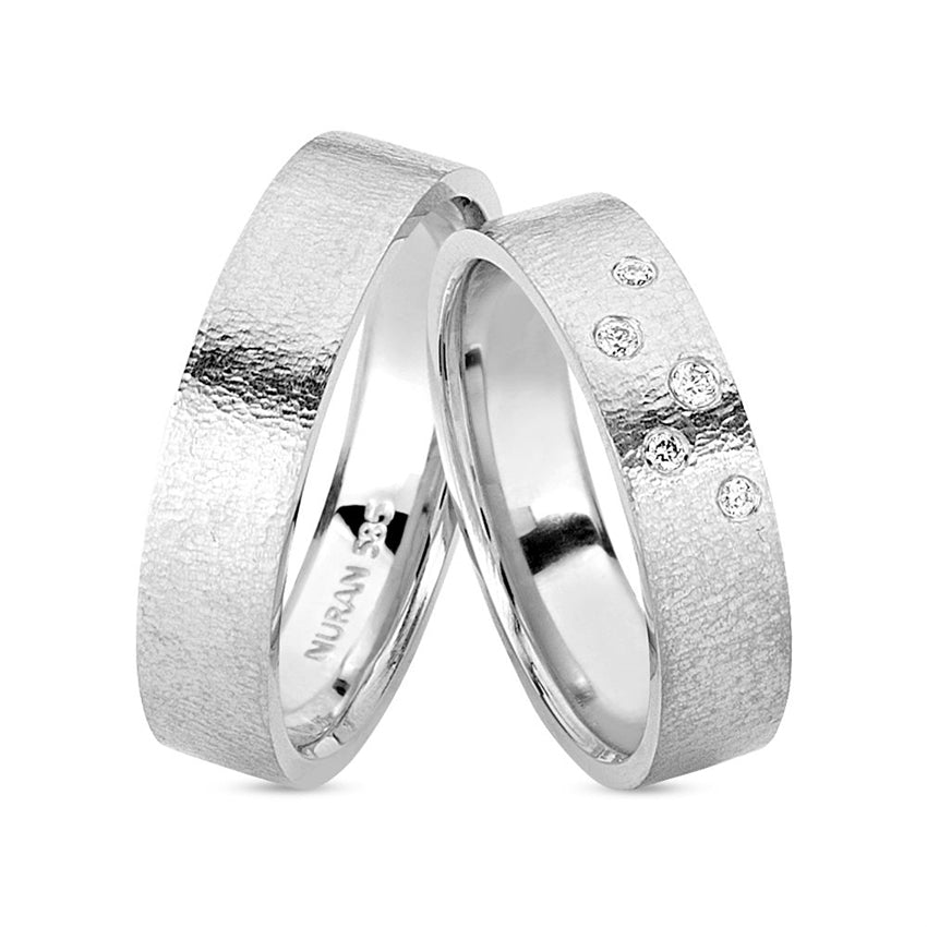 Eksklusive Nuran vielsesringe i 14 karat hvidguld med 0,07 ct diamanter