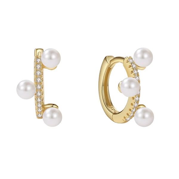 Koko hoops i 18 karat forgyldt sølv med zirkonia og ferskvandsperler fra MerlePerle